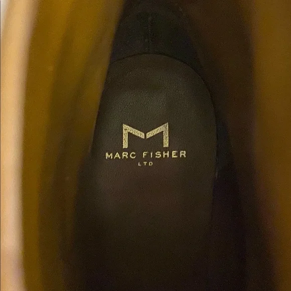 Marc Fisher “Rippa” Suede Studded Bootie Sz 10 EUC - Picture 5 of 6